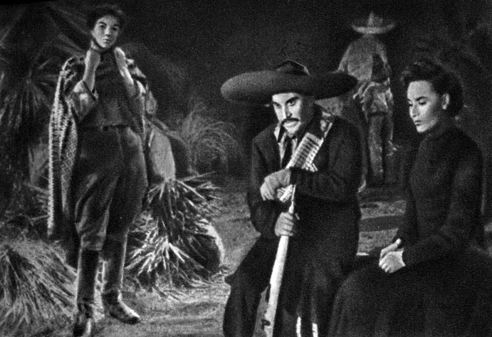 Мария Феликс и Долорес дель Рио на съемках фильма